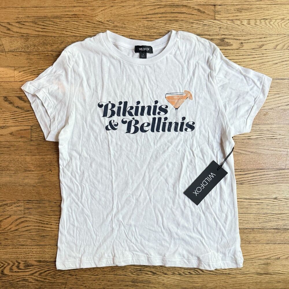 NWT Wildfox White Graphic Tee Women’s Small Bikinis & Bellinis Shirt Casual READ